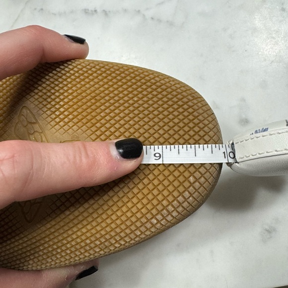 Authentic Women’s Gucci G74 Web Low Sneakers in Oatmeal - Picture 16 of 16